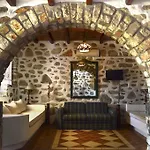 Peristeri Agios Georgios (Antiparos)