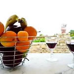 Peristeri Apartment *