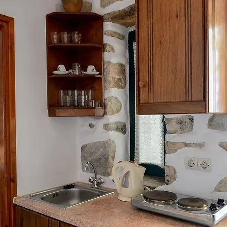 Peristeri Agios Georgios (Antiparos)