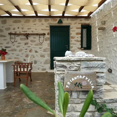 Peristeri Agios Georgios (Antiparos)