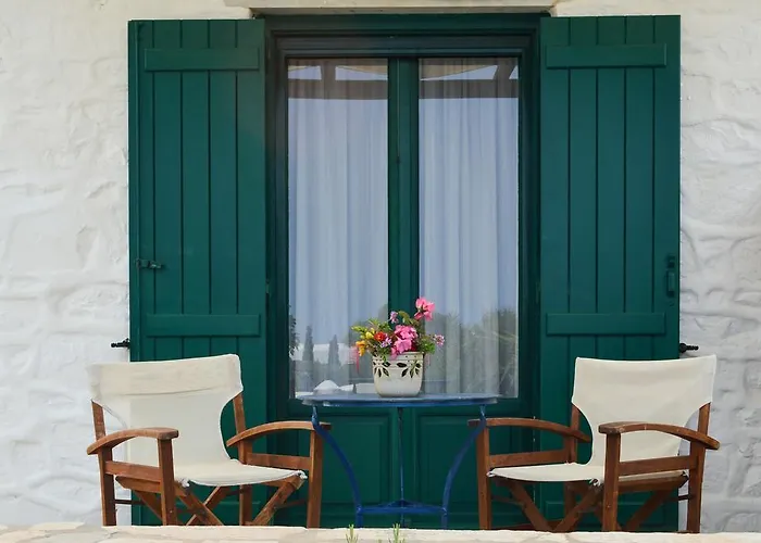 Peristeri Agios Georgios (Antiparos)